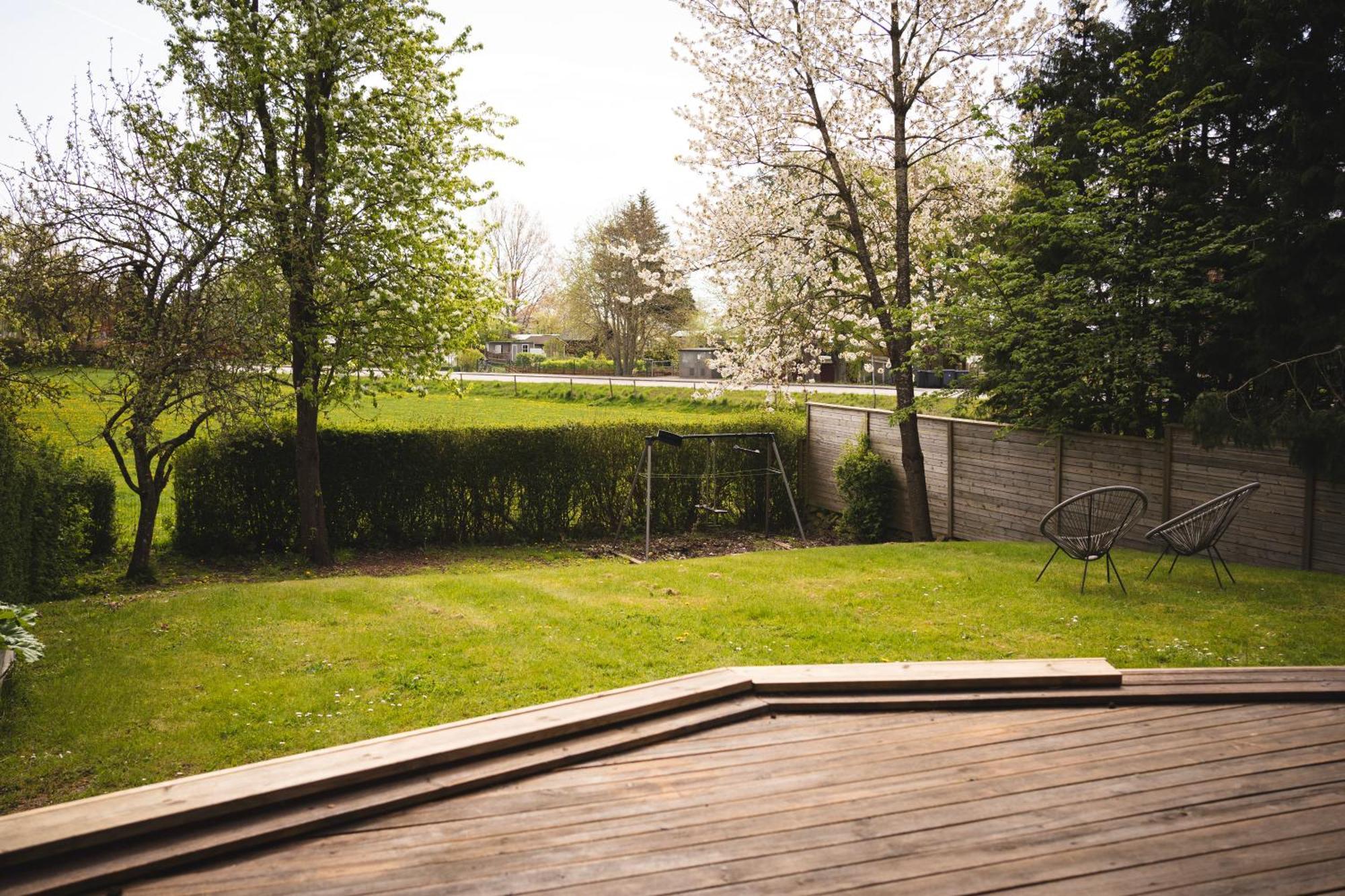 Rymligt Radhus Med Traedgard & Parkering Apartment Skurup Bilik gambar